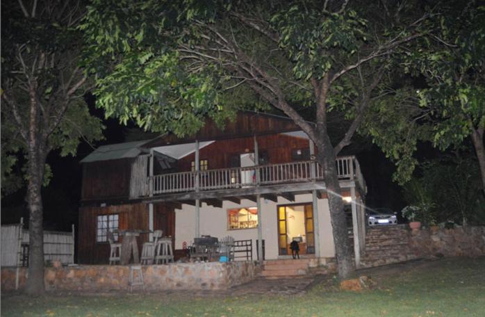 Hippo Retreat & Tiger Fishing Komatipoort Exterior foto