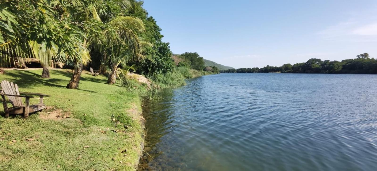 Hippo Retreat & Tiger Fishing Komatipoort Exterior foto