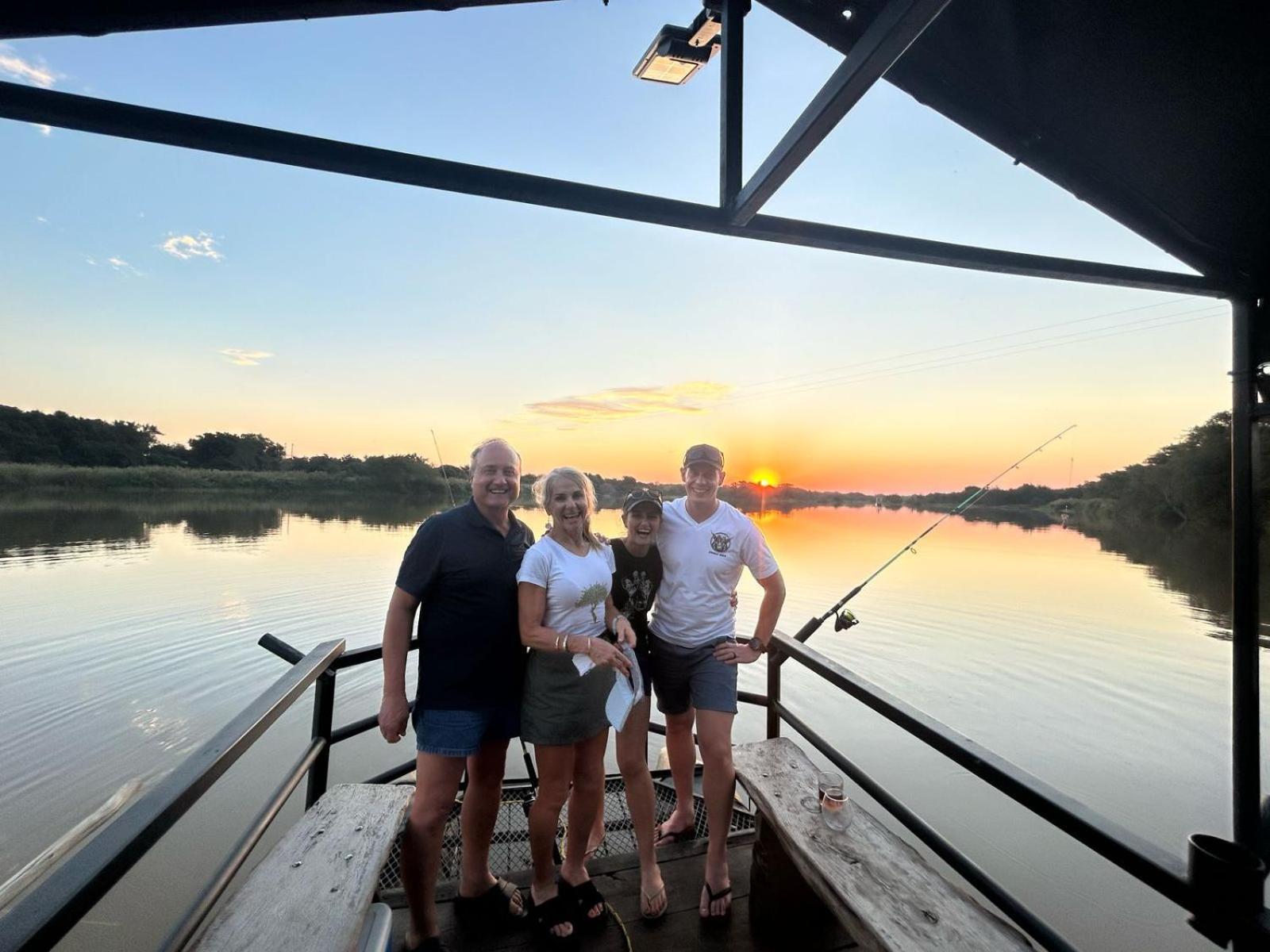 Hippo Retreat & Tiger Fishing Komatipoort Exterior foto